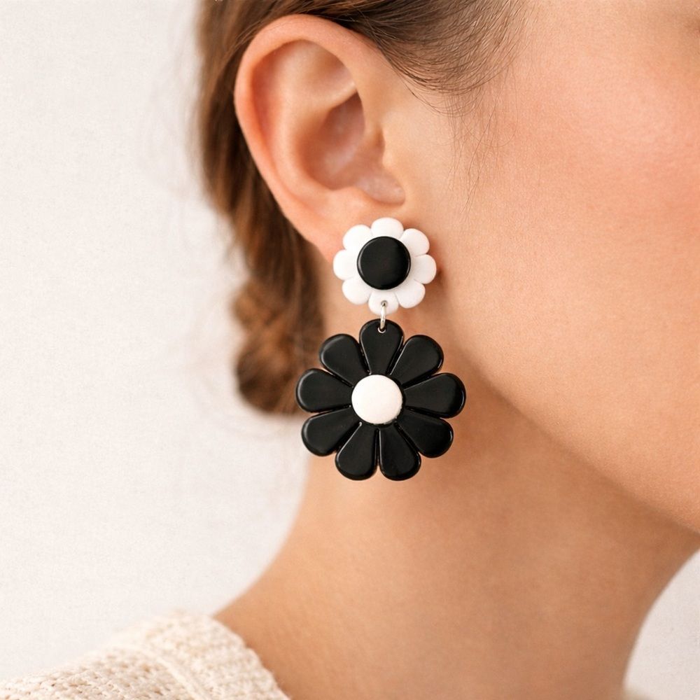 Black White Daisy Earrings Mod Retro 70s Flower Statement Dangle 2.5"